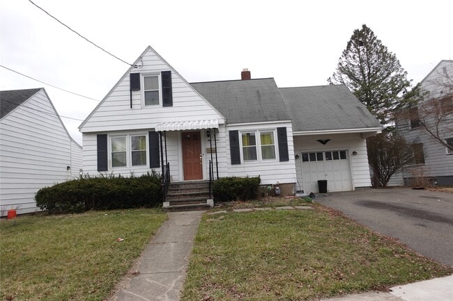 Photo - 57 Fowler Ave