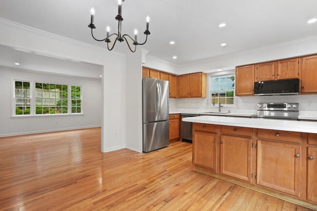 Photo - 388 Main St Unit 388