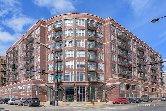 Building Photo - 1000 W Adams St Unit 316 Rental