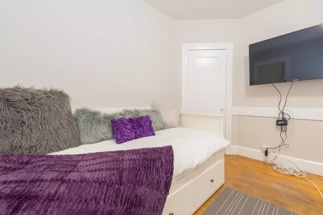 Photo - 160 Endicott St Unidad #2R