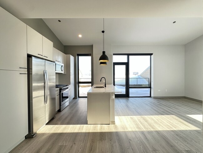 Photo - 2155 N Elston Ave Unit 625