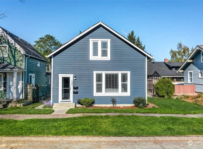 Building Photo - 640 N Anderson St