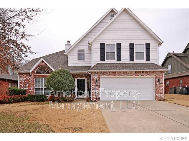 Photo - 8934 S Erie Ave