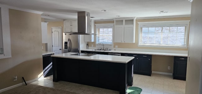 Photo - 1223 Guinn Ln