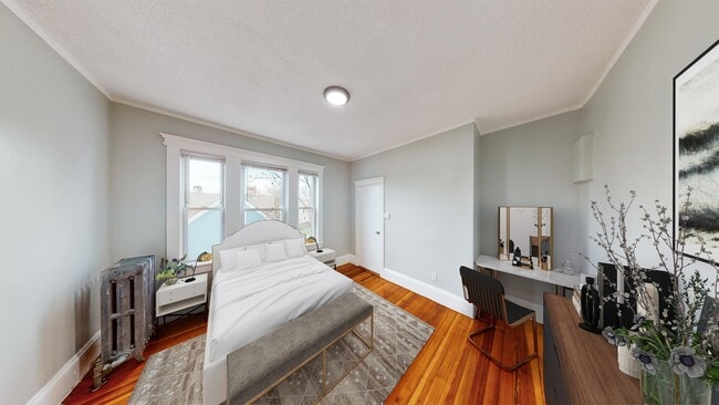 Photo - 110 Howland St Unit 3