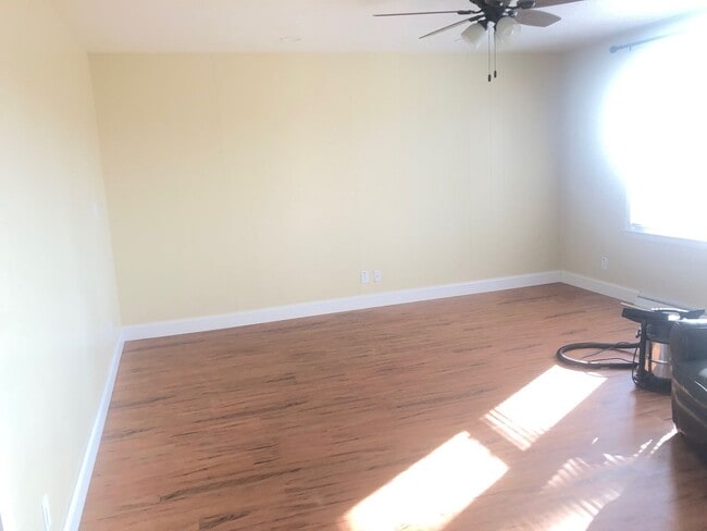 Photo - Beautiful 3BR home rural Bloomington with ...