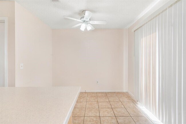 Photo - 2810 Grants Lake Blvd Unit 801