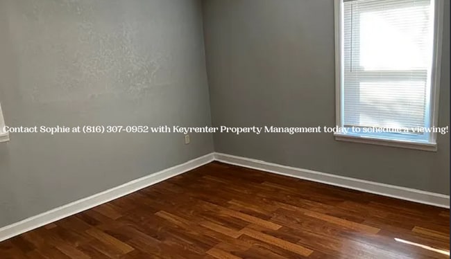 Photo - 1 NE Frst Ave