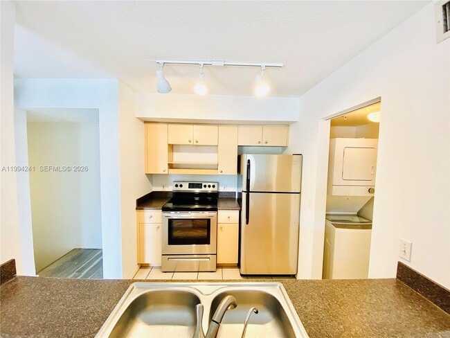 Photo - 4200 San Marino Blvd Unidad 205