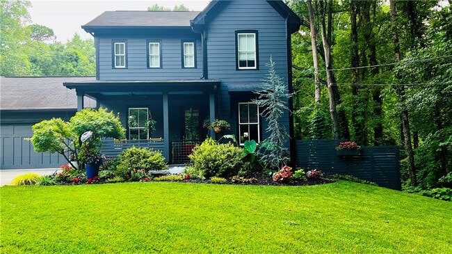 Building Photo - 2231 Cavanaugh Ave SE