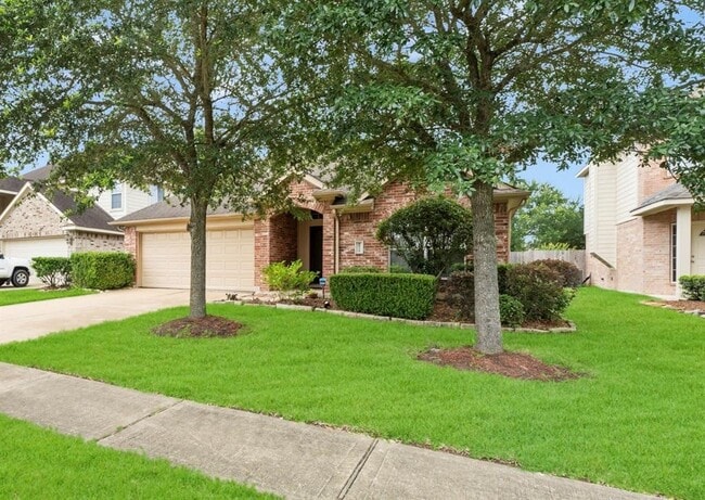 Building Photo - 2012 Roaring Springs Dr