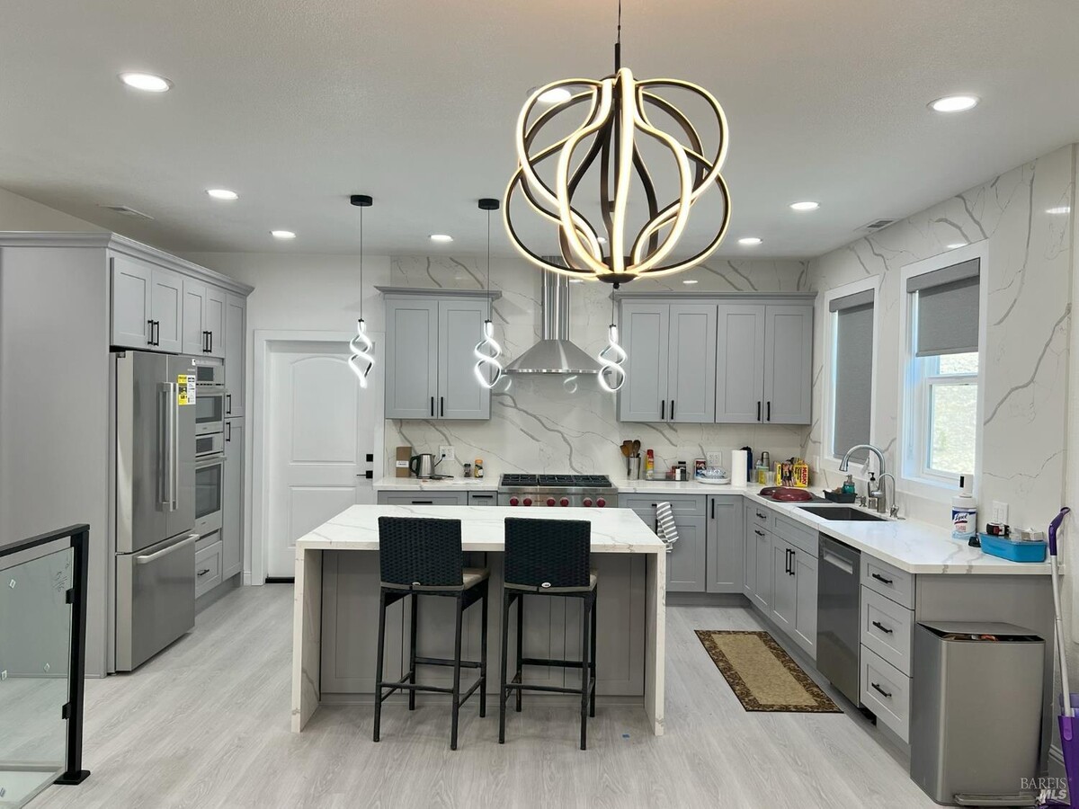 Photo - 1241 Laverock Ln