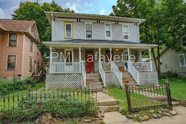 Building Photo - 525 S 3rd St Unit 2
