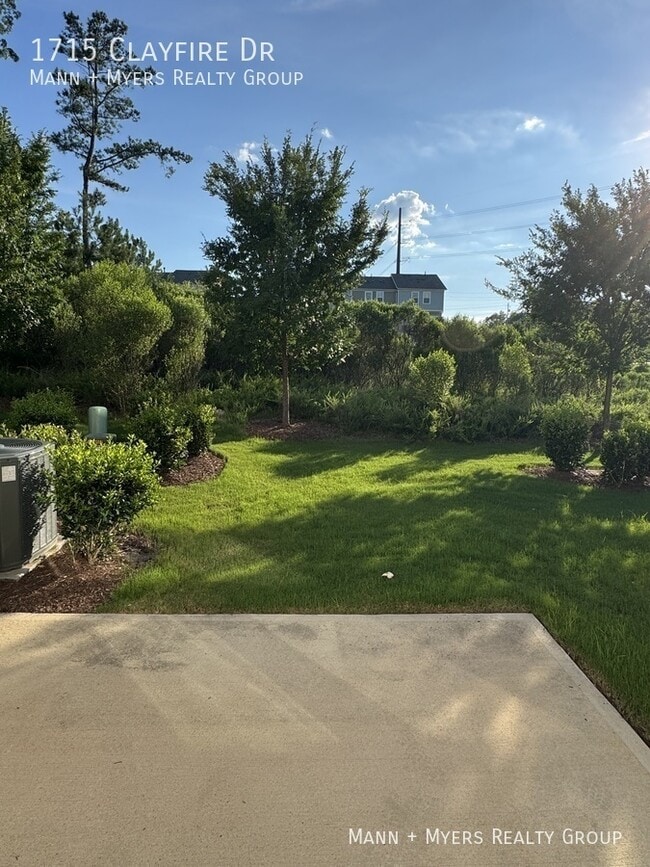 1715 Clayfire Dr.