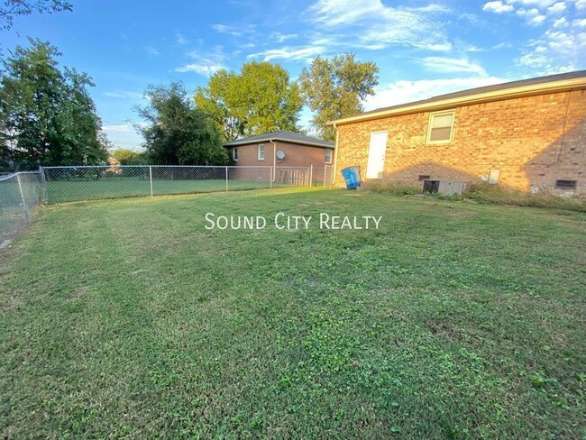 Photo - 3533 Albee Dr Unit 3533