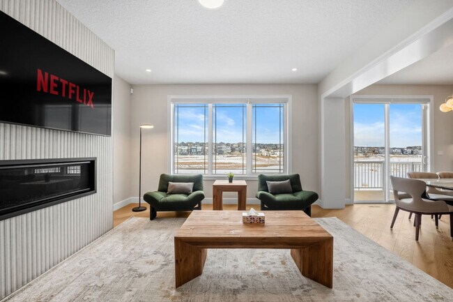 Photo - 195 Carringford V NW Unité SI ID1495914P