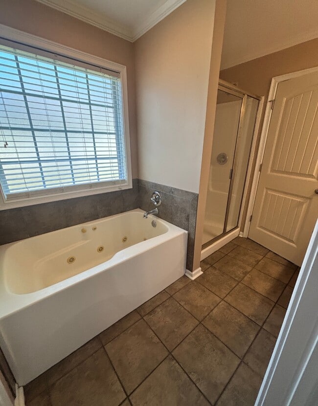 Photo - 3801 Goff St