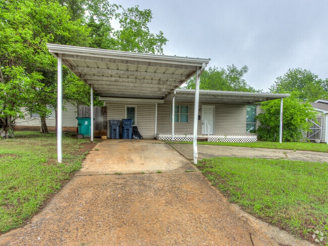 Building Photo - 4205 NE 16th Terrace Rental