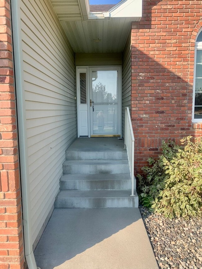 Photo - 3 bedroom 2 bath townhome