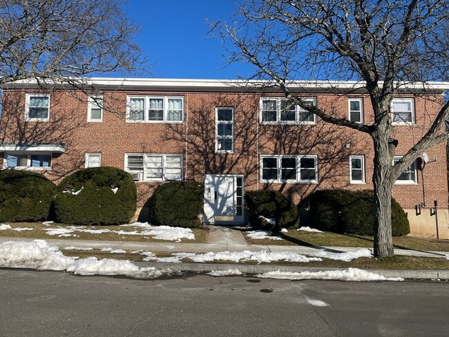 Photo - 4 Nesbit Ave Unit B3