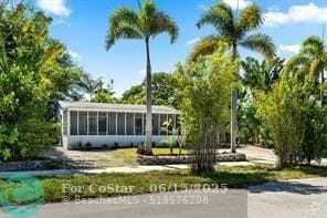 Building Photo - 1413 SW 23rd Ave Rental
