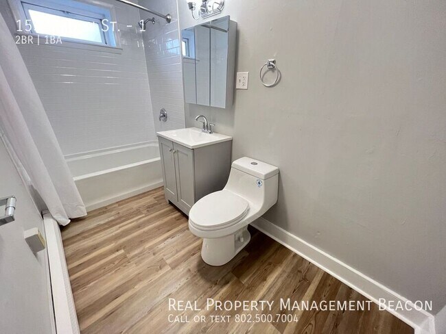 Photo - 153 S Main St Unidad 1