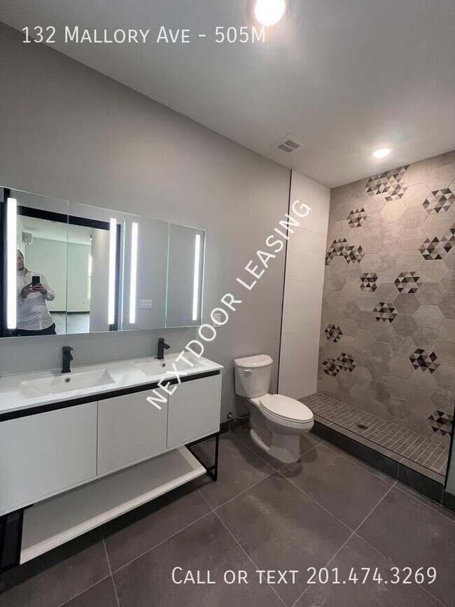 Photo - 132 Mallory Ave Unidad 505M