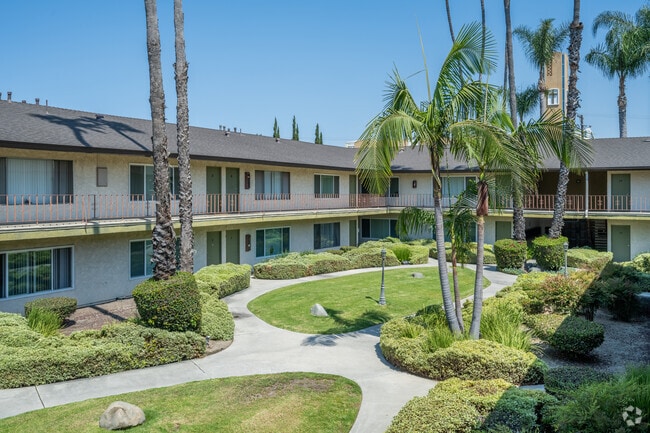 Building Photo - El Cortez Apartments