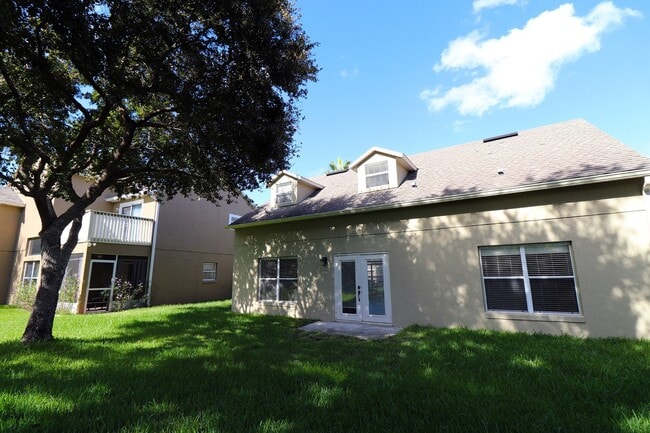 Photo - Beautiful 4-Bedroom Home in Gated Golf Community – East Orlando