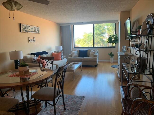 Photo - 6219 Palma Del Mar Blvd S Unidad 307