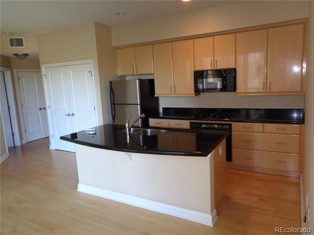 Photo - 2500 E Cherry Creek S Dr Unidad 307