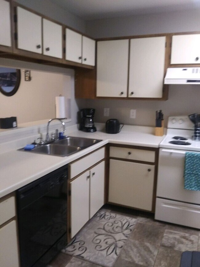 Ontario Village Apartments Deluxe 2 Bed... Watertown, NY