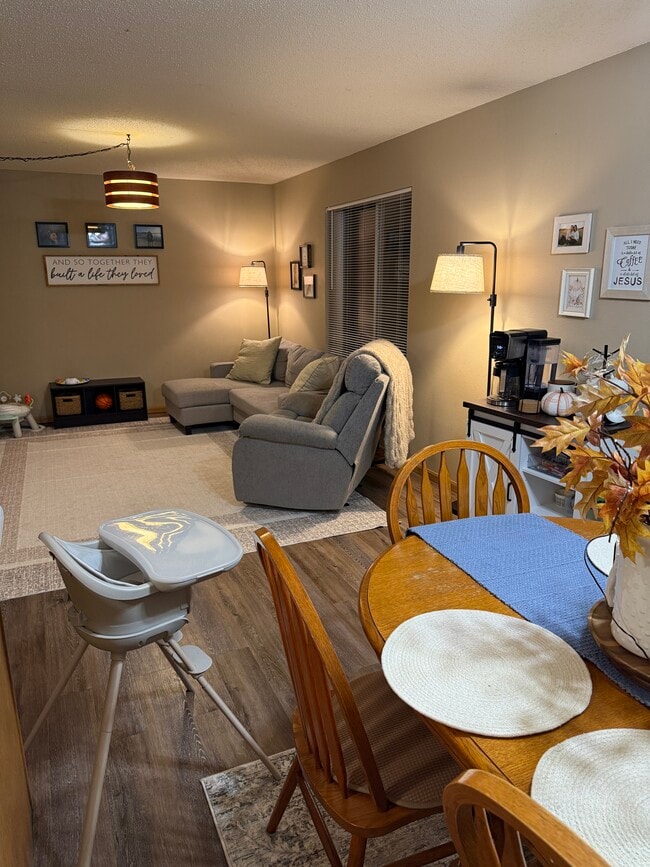 Photo - 4319 131st St