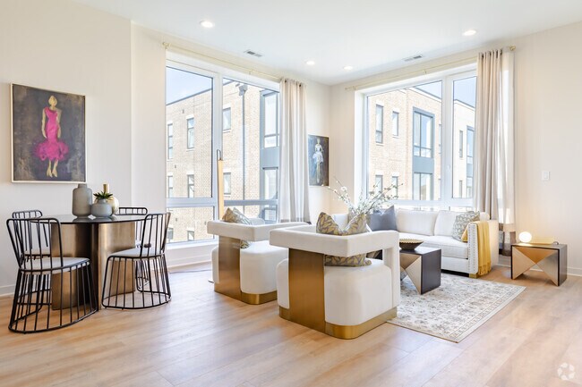 2BR 2BA - Dining/Living