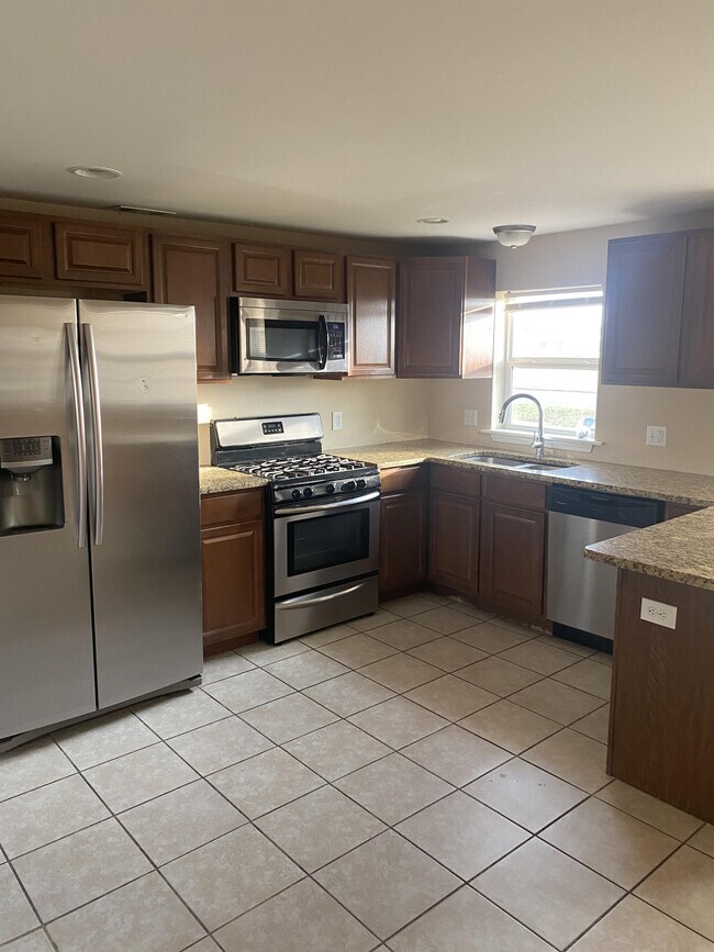 1150 S Raisinville Rd Rental House Rental in Monroe, MI