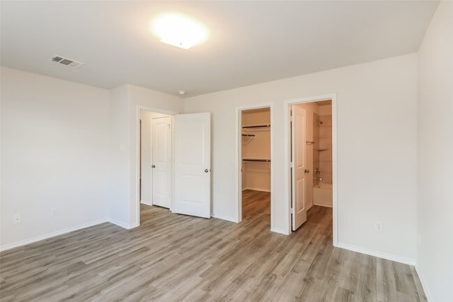 Photo - 16922 Lacey Bell Ln