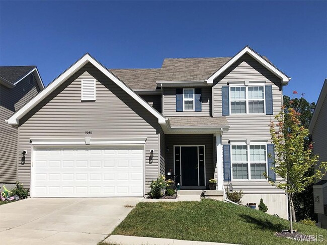 Building Photo - This home combines space, comfort, and con...