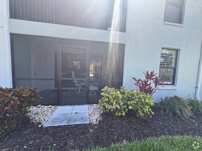 Building Photo - Fully Furnished 2BR/2BA Condo – Minutes fr... Unit 9