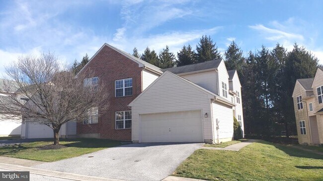 Photo - 26 Saddle Ridge Ct House