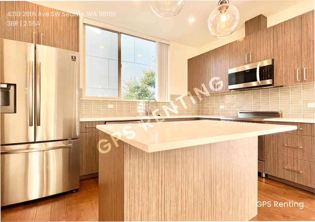 4310 26th Ave SW