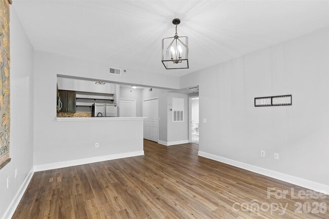 Photo - 1315 East Blvd Unit 322