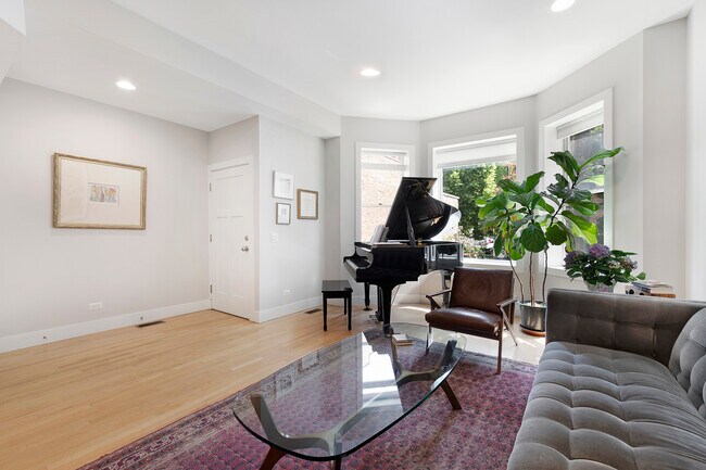 Photo - 4532 N Damen Ave Unit 1