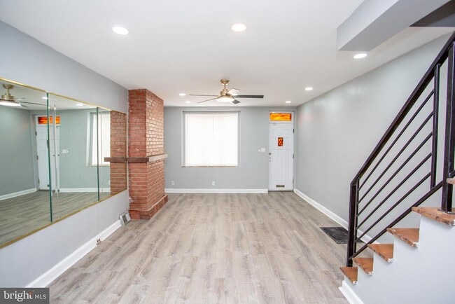 Photo - 2465 N Garnet St