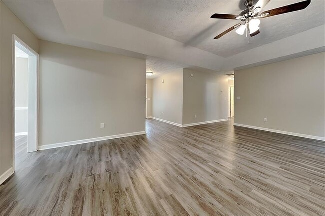 Photo - 70 Leighs Grove Way