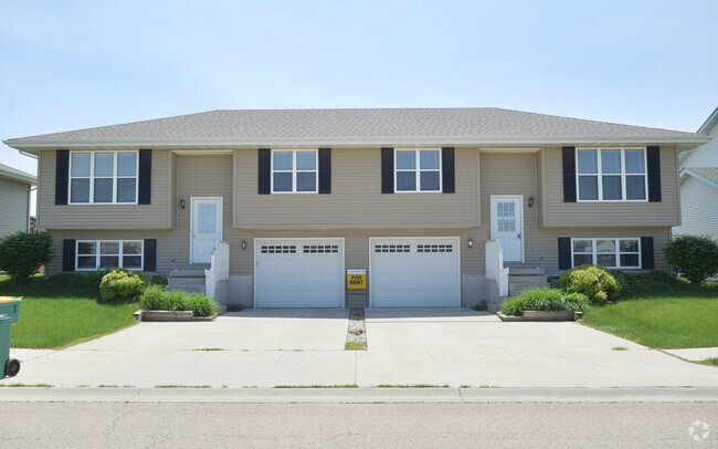 Building Photo - 1111 Sunridge Rental