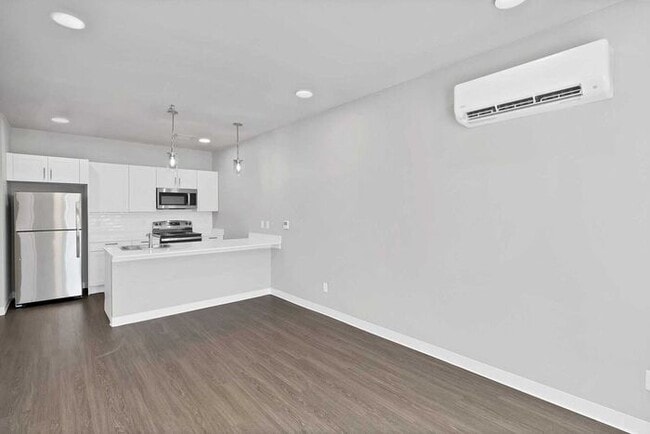 Photo - The Bookcliff: Chic 1-Bedroom Retreat: Sop...