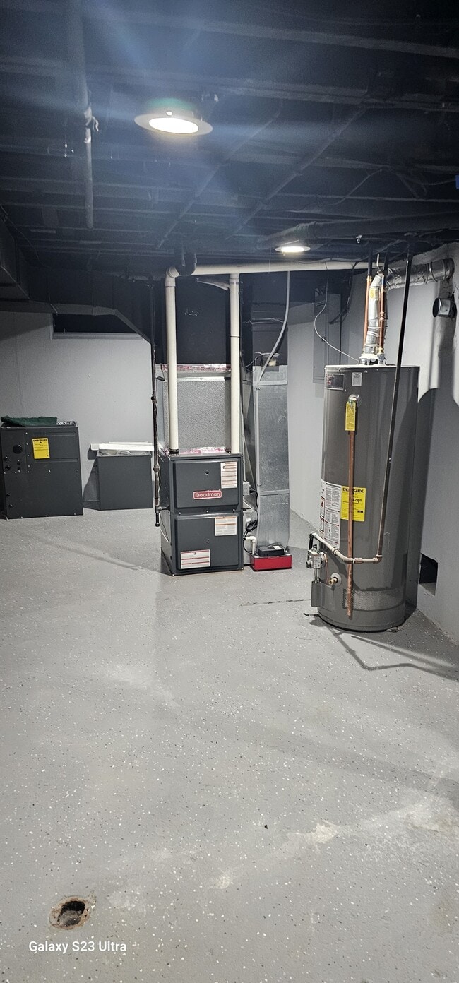 Photo - 24340 Blackstone St