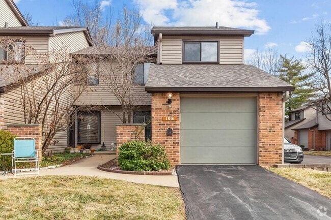 Building Photo - 1816 Misty Moss Dr Rental