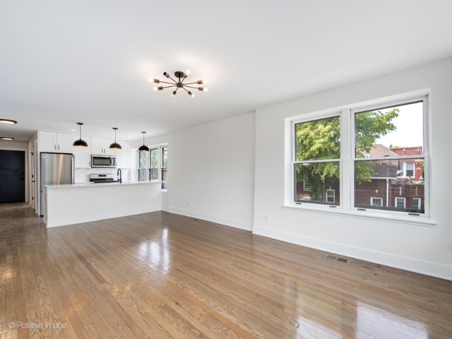 Photo - 3557 N Bell Ave Unit 2F