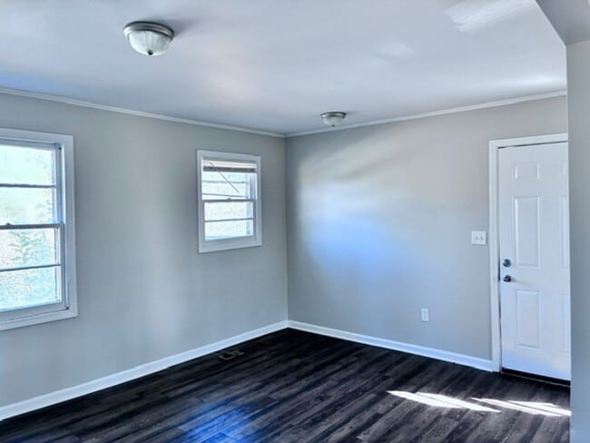 Photo - 70 Lakeside Dr